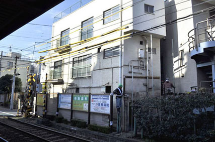 足場を掛ける