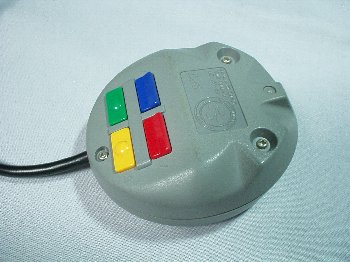 これで格ゲーをするのは難儀かもだ