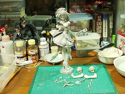 もちろん台座は暫定的なものですよ
