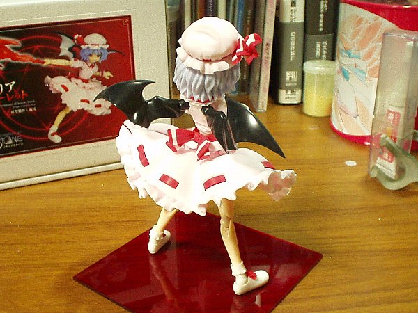 翼は半光沢にしたよ