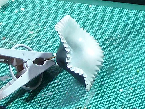 もっとフワッとした感じを塗装で表現できないかなあ